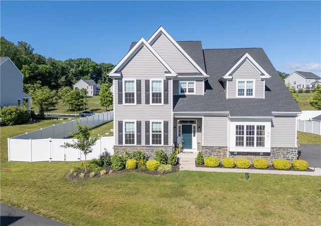 3rd image of 70 Kate Ct, Easton, PA 18042 | MLS# 774402