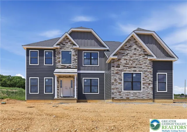 Homes for sale in North Whitehall Twp, PA | 3486 George St #2, North Whitehall Twp, PA 18078 | MLS# 774434