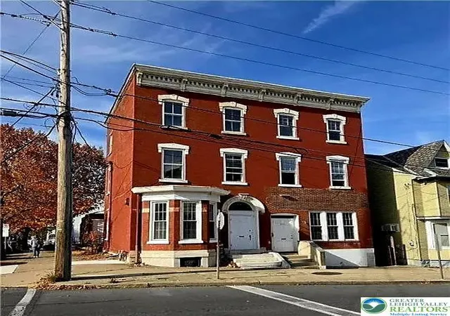 Homes for sale in Easton, PA | 231 S 7th St, Easton, PA 18042 | MLS# 774421