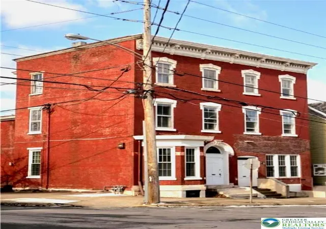 Homes for sale in Easton, PA | 231 S 7th St, Easton, PA 18042 | MLS# 774421