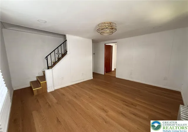 Homes for sale in Scranton City, PA | 619 Hickory St, Scranton City, PA 18505 | MLS# 774474