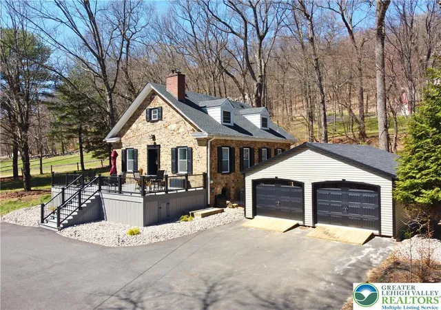 Homes for sale in Lower Saucon Twp, PA | 2239 Wassergass Rd, Lower Saucon Twp, PA 18055 | MLS# 774757