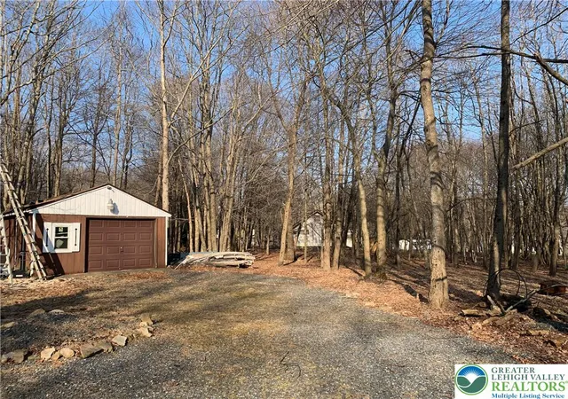 Homes for sale in Tunkhannock Twp, PA | 218 Cherry Ln, Tunkhannock Twp, PA 18210 | MLS# 774791