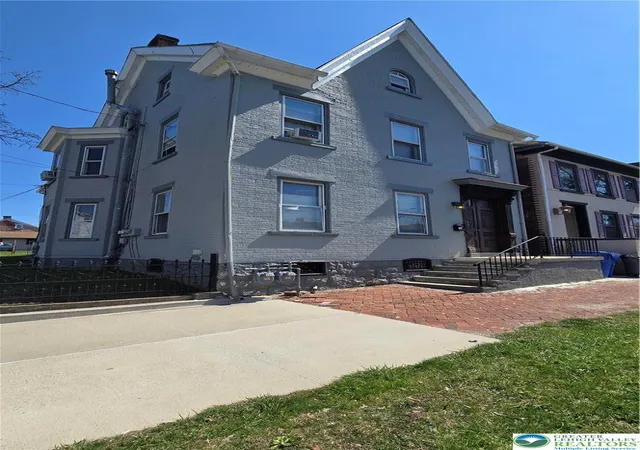 Homes for sale in Bethlehem City, PA | 746 Center St, Bethlehem City, PA 18018 | MLS# 774891