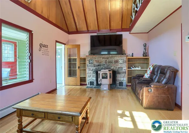 Homes for sale in Ryan Twp, PA | 623 Brockton Mountian Dr, Ryan Twp, PA 18214 | MLS# 774753