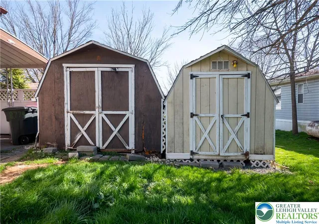 23rd image of 8774 Breinig Run Cir, Breinigsville, PA 18031 | MLS# 774913