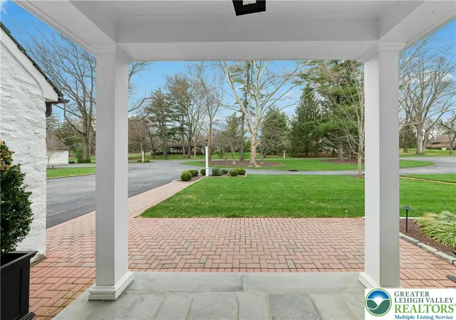 Photo 4 of Sale Pending at 1584 Weyhill Cir, Bethlehem, PA 18015 | MLS# 774908 | Listing updated on 2026-06-23