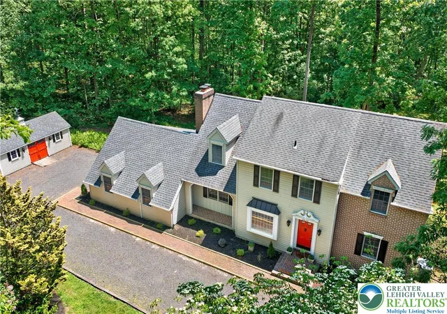 Homes for sale in Milford Twp, PA | 2635 Possum Hollow Rd, Milford Twp, PA 18036 | MLS# 774938