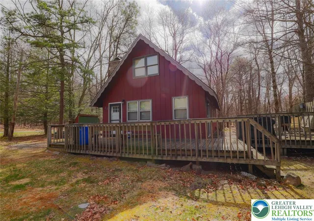 Homes for sale in Tunkhannock Twp, PA | 170 Fern Ridge Rd, Tunkhannock Twp, PA 18610 | MLS# 774998