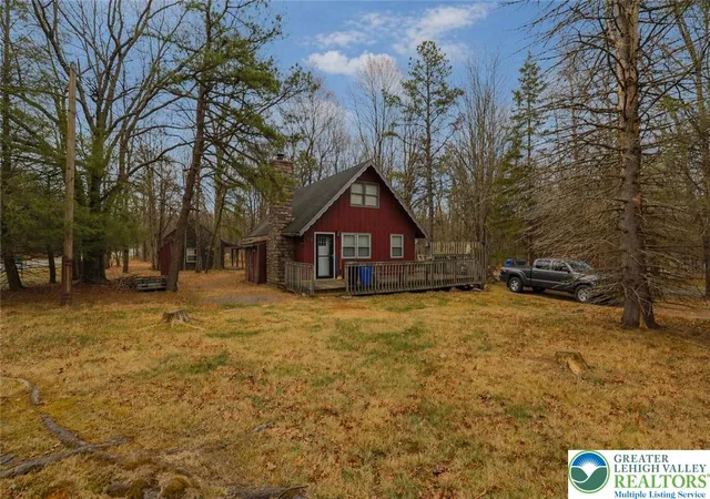 Homes for sale in Tunkhannock Twp, PA | 170 Fern Ridge Rd, Tunkhannock Twp, PA 18610 | MLS# 774998