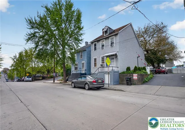 Homes for sale in Allentown City, PA | 436 5th St, Allentown City, PA 18102 | MLS# 775090