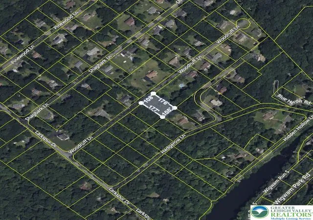Homes for sale in Stroud Twp, PA | 2636 Woodruff Ln, Stroud Twp, PA 18360 | MLS# 775115