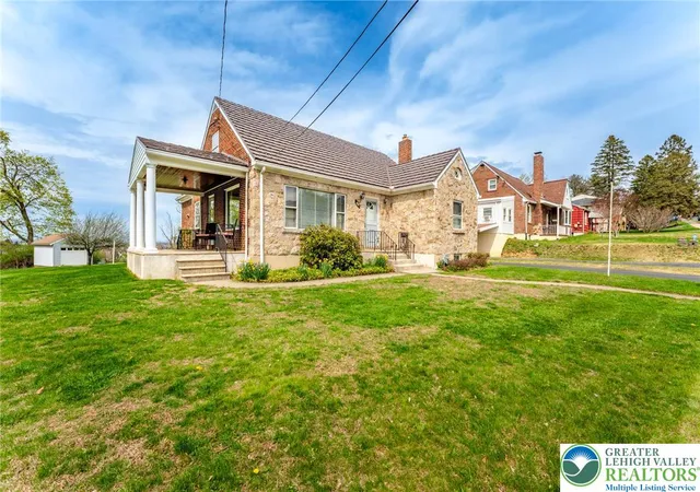 Homes for sale in Allentown City, PA | 623 E Hamilton St, Allentown City, PA 18109 | MLS# 775135