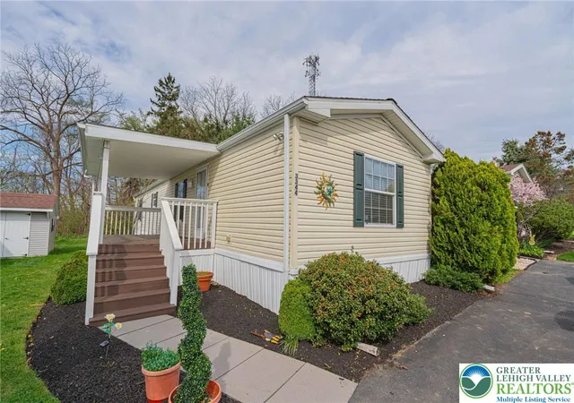 Homes for sale in Lower Macungie Twp, PA | 3344 Marworth Ct, Lower Macungie Twp, PA 18062 | MLS# 774665