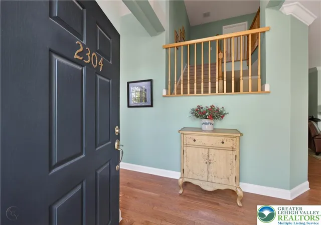 5th image of 2304 Hollow View Dr, Easton, PA 18040 | MLS# 775240