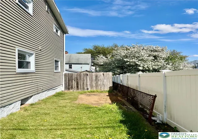 Homes for sale in Bethlehem City, PA | 520 Pulaski St, Bethlehem City, PA 18018 | MLS# 775371