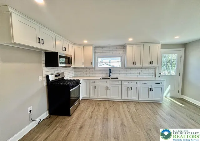 Homes for sale in Bethlehem City, PA | 520 Pulaski St, Bethlehem City, PA 18018 | MLS# 775371