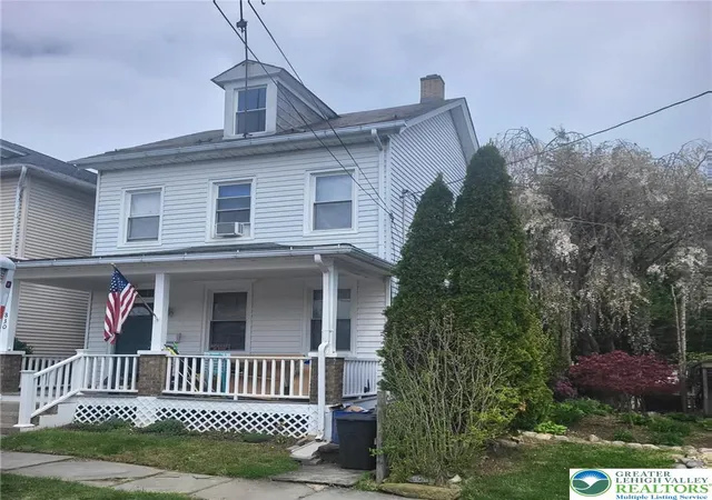 1st image of 830 Centre St, Easton, PA 18042 | MLS# 775377