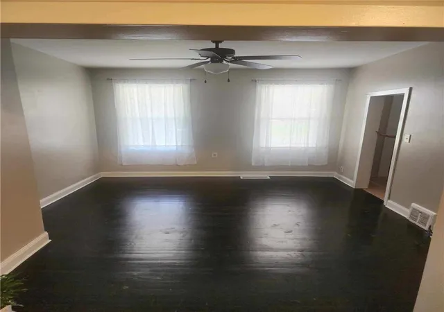 2nd image of 830 Centre St, Easton, PA 18042 | MLS# 775377