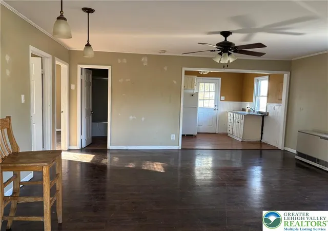 2nd image of 165 Hemlock Dr, Polk Twp, PA 18210 | MLS# 775493
