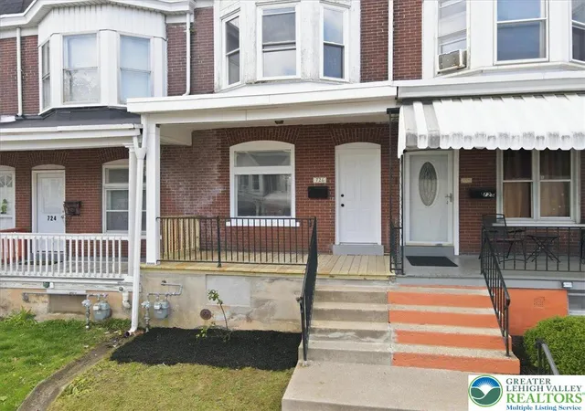 Homes for sale in Allentown City, PA | 726 Saint John St, Allentown City, PA 18103 | MLS# 775511
