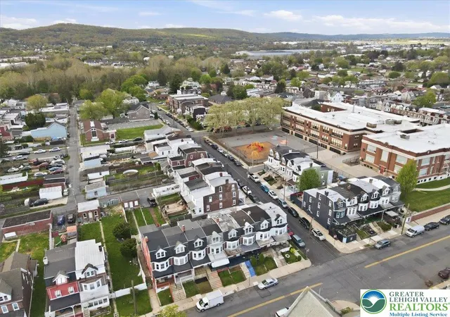 31st image of 726 Saint John St, Allentown, PA 18103 | MLS# 775511