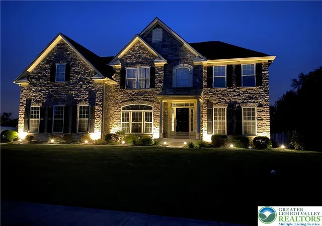 Homes for sale in Palmer Twp, PA | 130 Lower Way Rd, Palmer Twp, PA 18045 | MLS# 775451