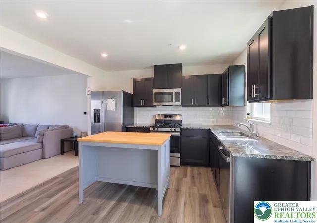 Homes for sale in Northampton Boro, PA | 2126 Cross Country Rd, Northampton Boro, PA 18067 | MLS# 775523