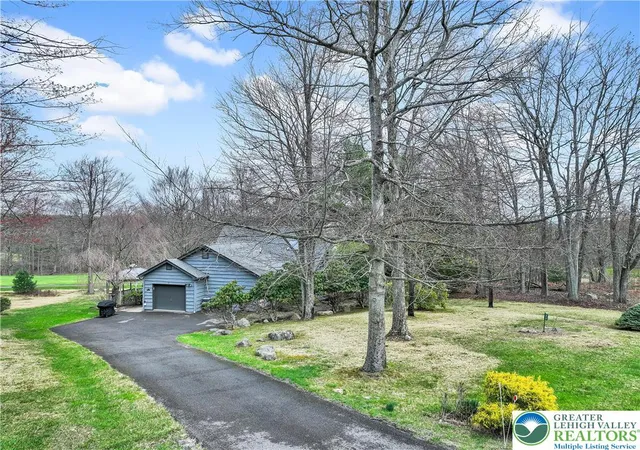 Homes for sale in Kidder Twp, PA | 33 Rock Ridge Rd, Kidder Twp, PA 18624 | MLS# 775463