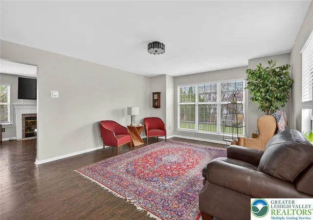 2nd image of 4894 Concord Dr, Easton, PA 18045 | MLS# 773524