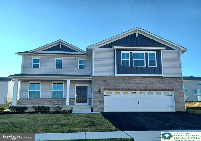 1st image of 102 Winding Rd, Easton, PA 18040 | MLS# 775759