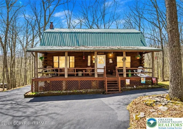 Homes for sale in Lehman Twp, PA | 114 Bourne Ct, Lehman Twp, PA 18324 | MLS# 775685
