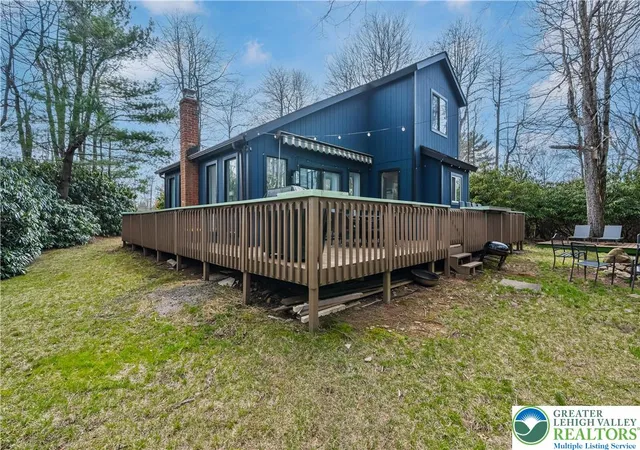 Homes for sale in Tobyhanna Twp, PA | 112 Crazy Horse Ct, Tobyhanna Twp, PA 18334 | MLS# 775970