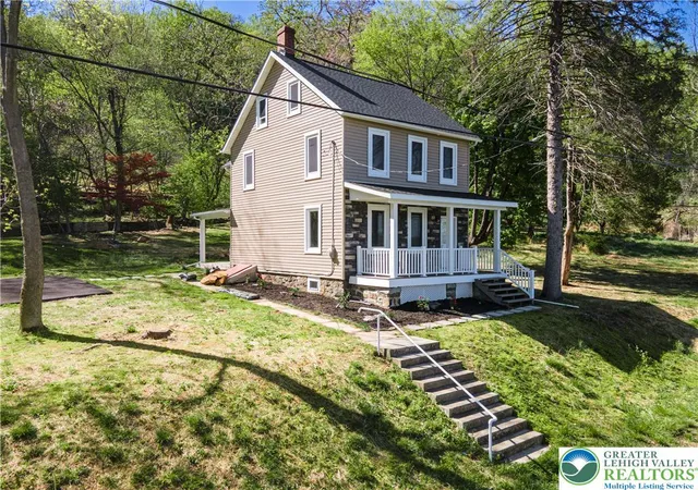 2nd image of 1156 William St, Bethlehem, PA 18015 | MLS# 775904