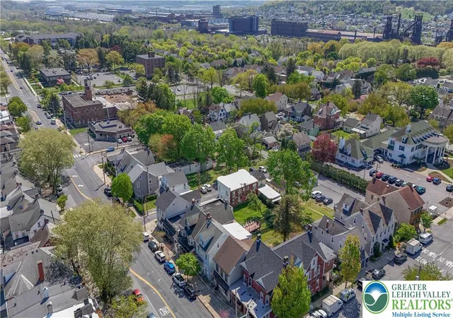 Listing Photo 3 - Condo for sale in building located at 306 E Broad St, Bethlehem, PA 18018
