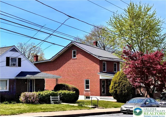 Homes for sale in Emmaus Boro, PA | 414 S 6th St, Emmaus Boro, PA 18049 | MLS# 776054