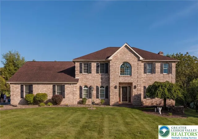 Homes for sale in Coplay Boro, PA | 2170 Clearview, Coplay Boro, PA 18037 | MLS# 776033