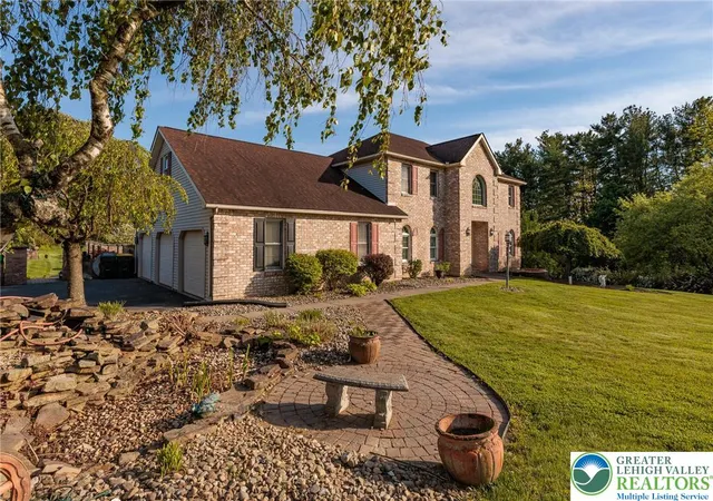 Homes for sale in Coplay Boro, PA | 2170 Clearview, Coplay Boro, PA 18037 | MLS# 776033
