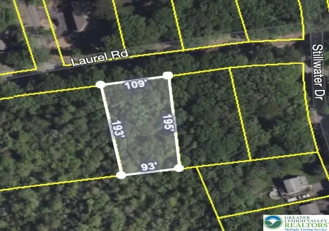 Homes for sale in Tobyhanna Twp, PA | 623 Laurel Rd, Tobyhanna Twp, PA 18346 | MLS# 776118