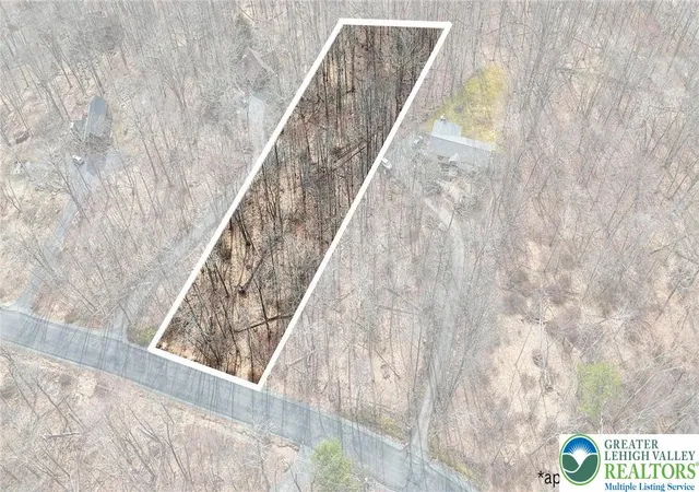 Photo 2 of Land for sale at 307 Blue Ridge Dr, Canadensis, PA 18325 | MLS# 776129 | Listing updated on 2026-05-11