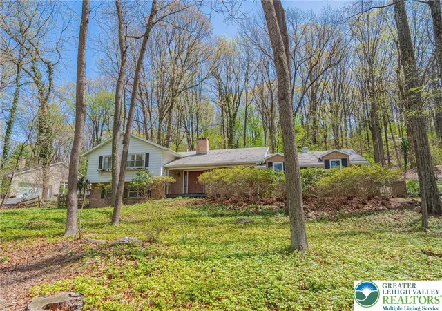Homes for sale in Bethlehem, PA | 270 Bierys Bridge Rd, Bethlehem, PA 18017 | MLS# 775892