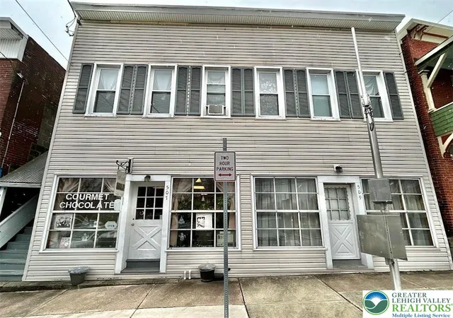 Homes for sale in Portland Boro, PA | 507 Delaware Ave, Portland Boro, PA 18343 | MLS# 775996