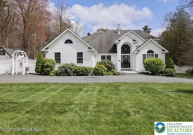 Photo 1 of Single family home for sale at 343 High Country Dr, Blakeslee, PA 18610 | MLS# 776160 | Listing updated on 2026-07-24