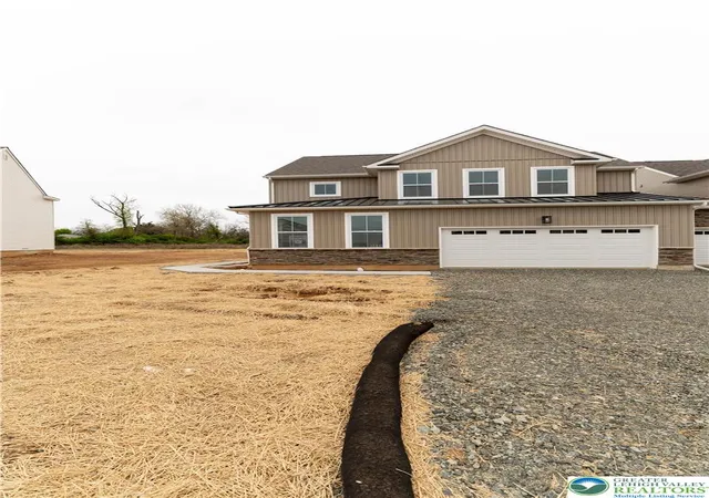 2nd image of 3686 Samantha Ln, Upper Milford Twp, PA 18062 | MLS# 775922