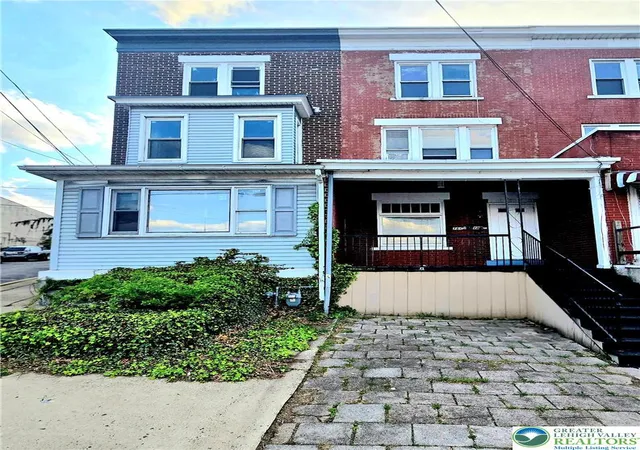 1st image of 784 S 8th St, Allentown, PA 18103 | MLS# 776162