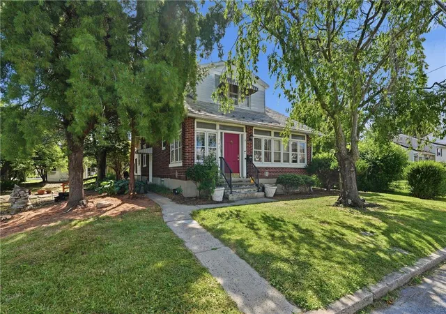 2nd image of 743 6th St, Whitehall, PA 18052 | MLS# 776219