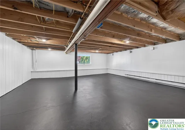 Homes for sale in Nesquehoning Boro, PA | 2 E Center St, Nesquehoning Boro, PA 18240 | MLS# 776131