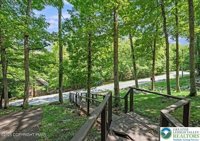 Homes for sale in Pike, PA | 6061 Decker Rd, Pike, PA 18324 | MLS# 776268