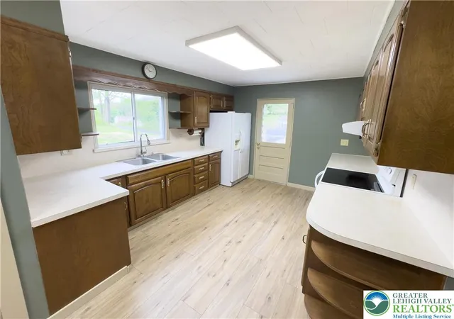 Homes for sale in Lehighton, PA | 67 Long Run Rd, Lehighton, PA 18235 | MLS# 776194