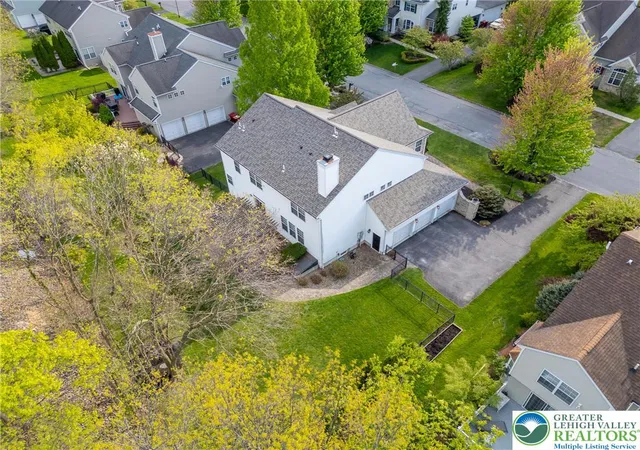 Homes for sale in Forks Twp, PA | 2705 Fringe Ln, Forks Twp, PA 18040 | MLS# 775863